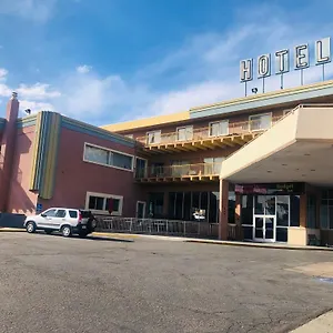 https://ramada-denver-midtown.seedenverhotels.com